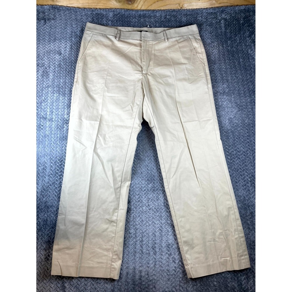 Gap Relaxed Fit Khakis Pants Men 40x30 Light Beige High Rise Flat Front Wide Leg